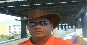Mariomario42030 48 years old I am from Santo Domingo/Santo Domingo, Seeking Dating Friendship with Woman