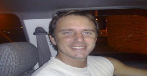 El.gringo 45 years old I am from Rosario/Santa fe, Seeking Dating Friendship with Woman