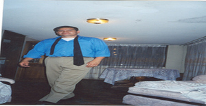 Byronj 44 years old I am from Quito/Pichincha, Seeking Dating Friendship with Woman